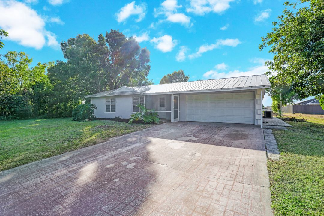 2506 SE 8th Ave, Cape Coral, FL 33904