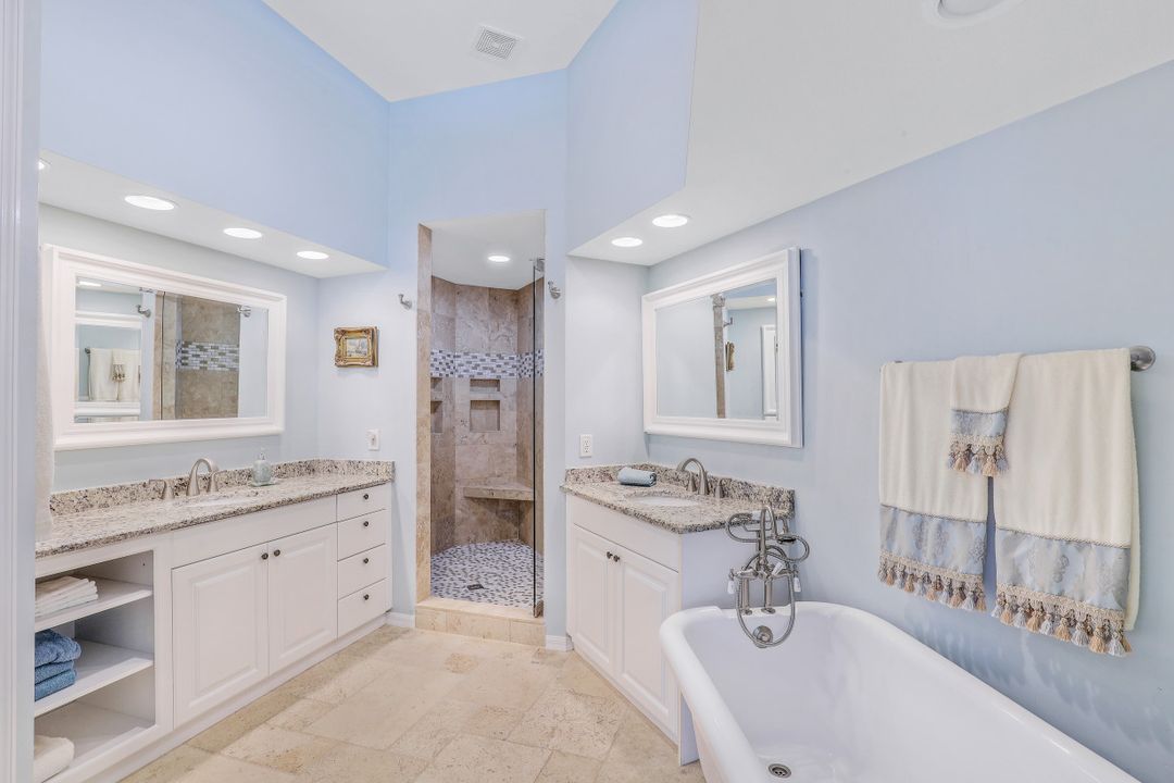 10211 Cape Roman Rd #102, Bonita Springs, FL 34135