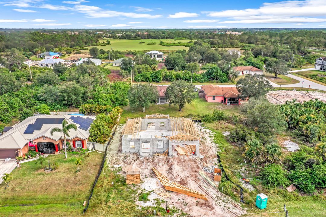 431 Pinafore Ave, Lehigh Acres, FL 33974