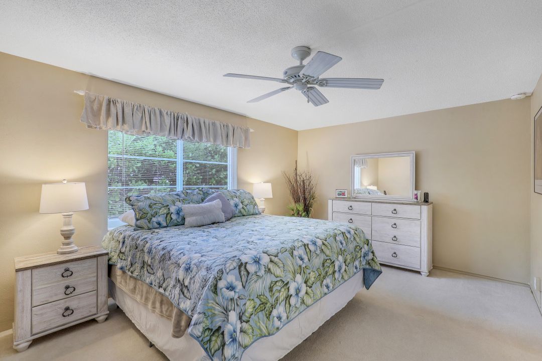 344 Harbour Dr, Naples, FL 34103