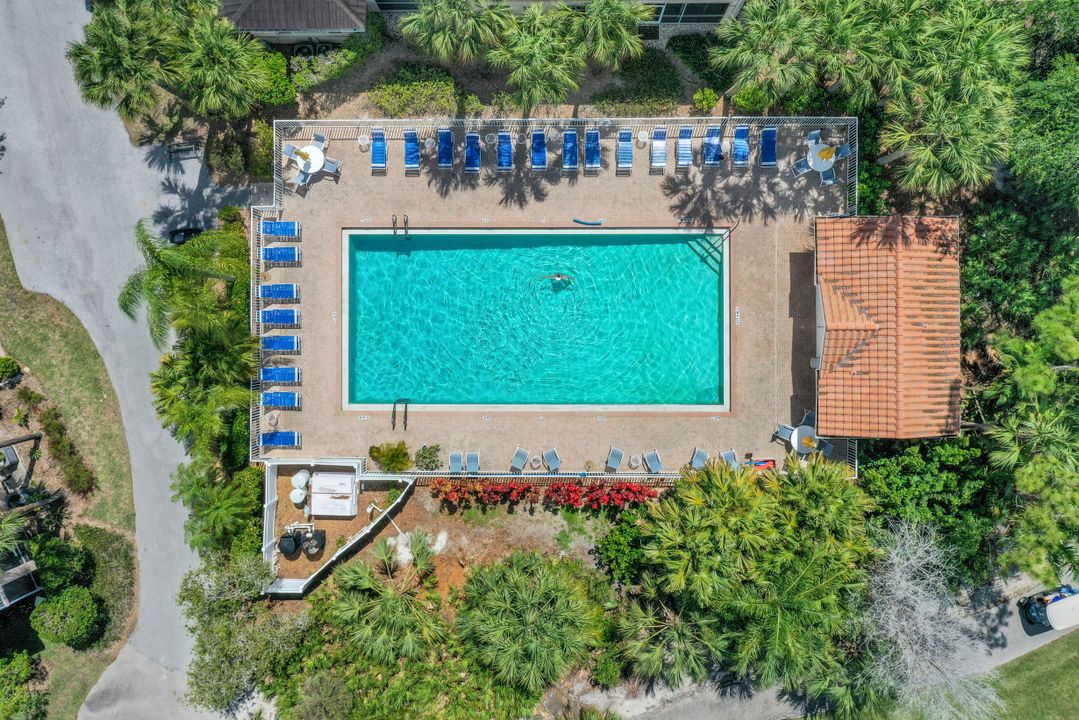 9111 Las Maderas Dr, Bonita Springs, FL 34135