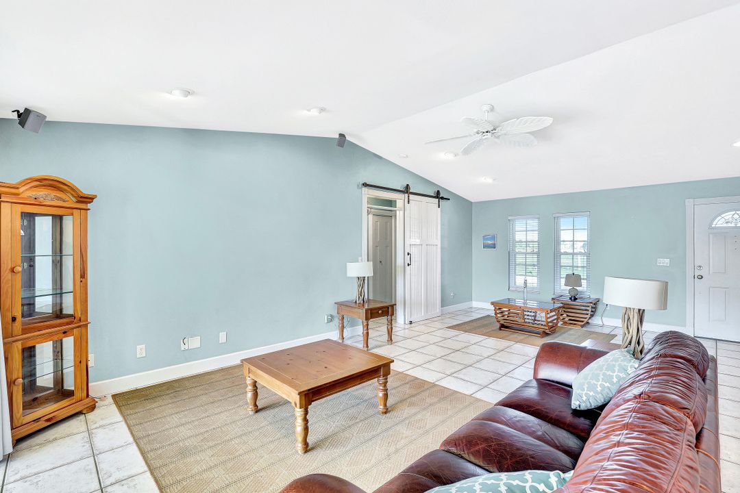 2028 NW 7th St, Cape Coral, FL 33993