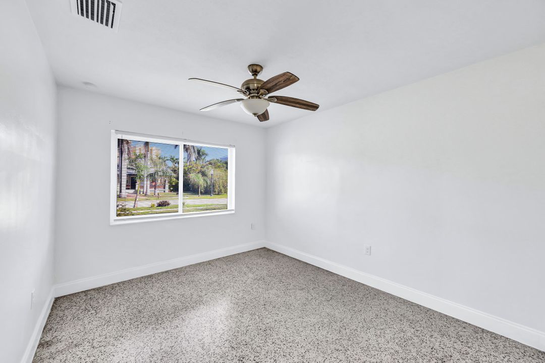 2668 Michigan Ave, Fort Myers, FL 33916