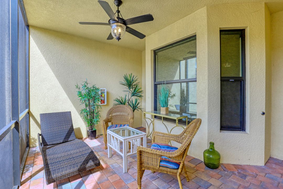 9533 Avellino Wy #2916, Naples, FL 34113