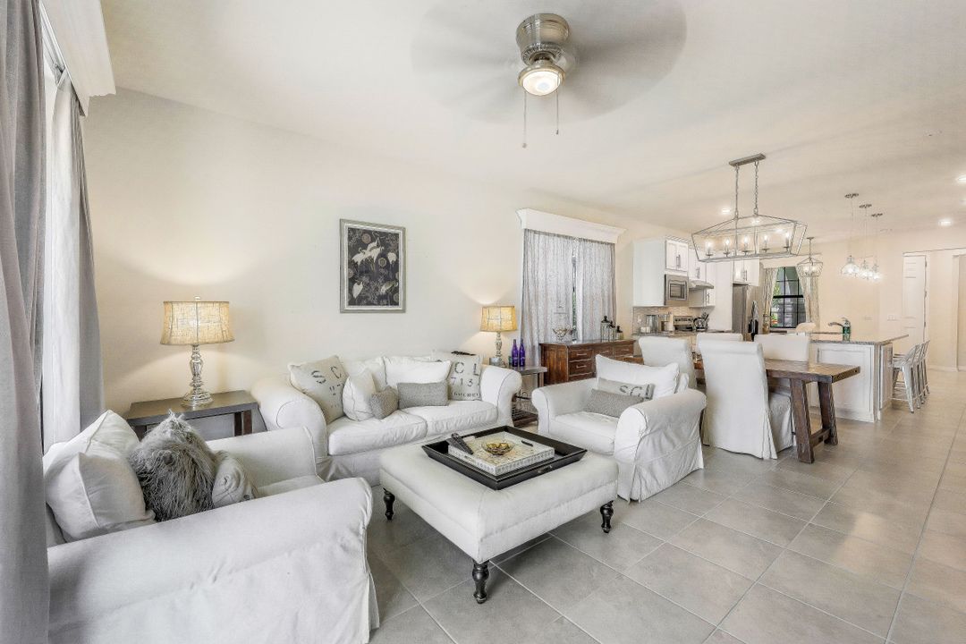 12010 Westmoreland Way, Fort Myers, FL 33913