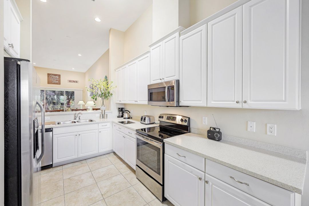 9941 Periwinkle Preserve Ln  #203, Fort Myers, FL 33919