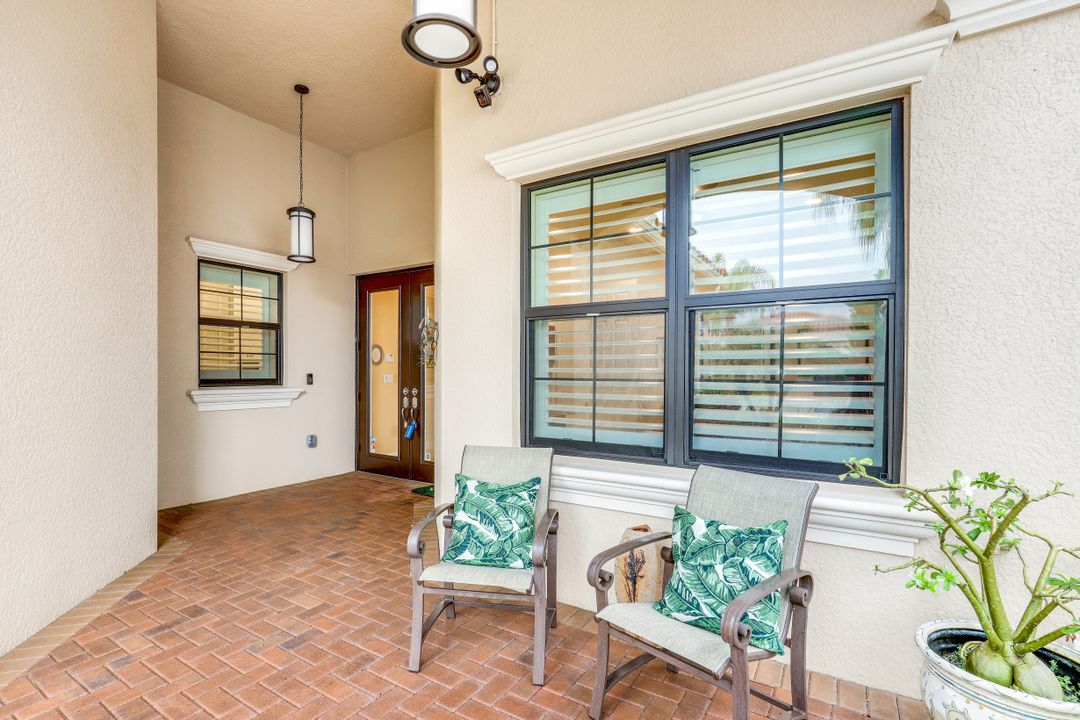 3050 Hudson Ter, Naples, FL 34119