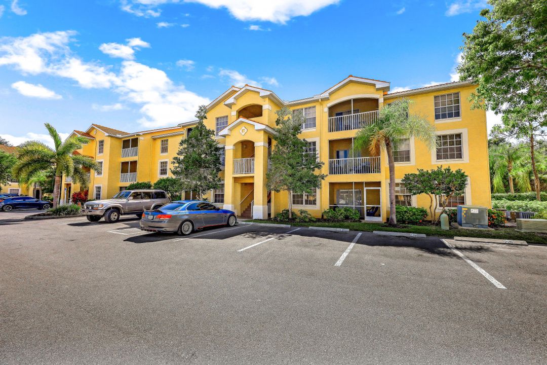 4635 St Croix Ln #1222, Naples, FL 34109