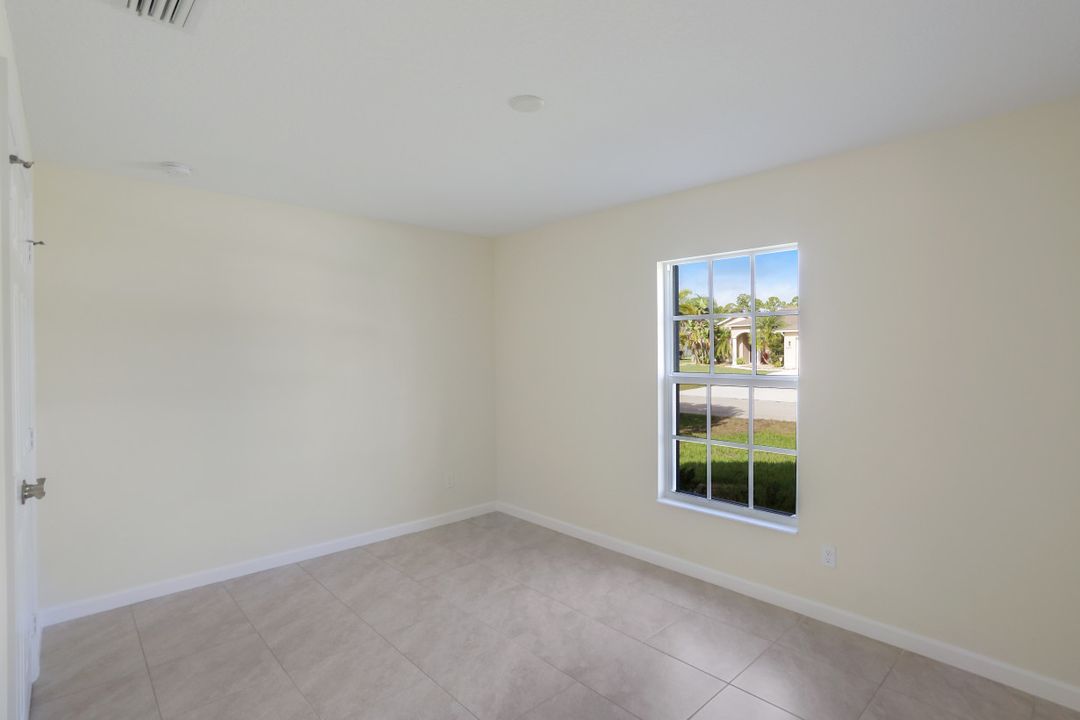 1651 SW Rutland St, Port St. Lucie, FL 34987