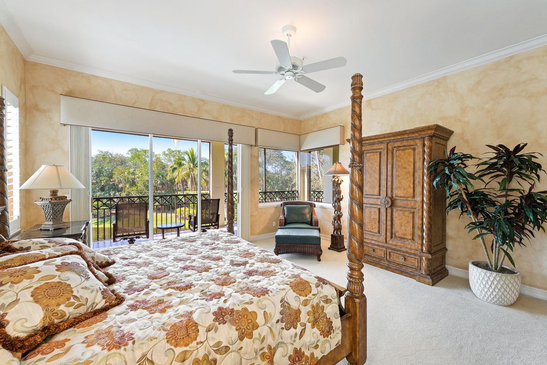 2613 Estrella Dr #18-2, Naples, FL 34109