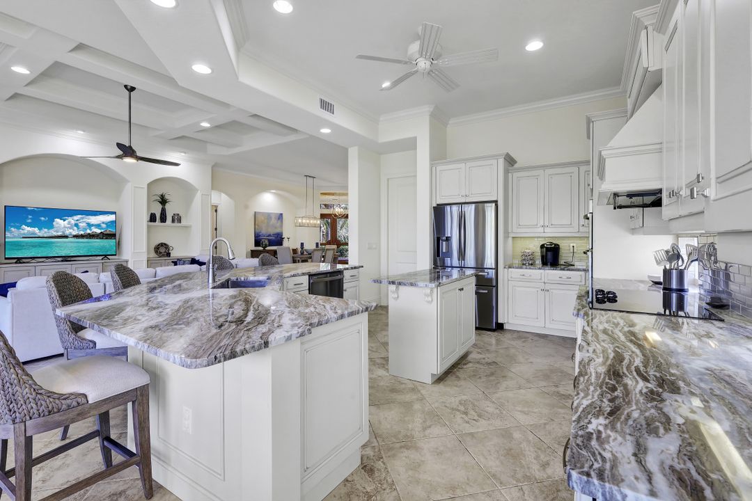 10740 Mirasol Dr #201, Miromar Lakes, FL 33913