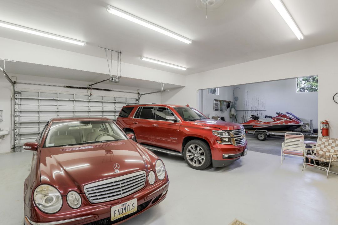 901 E Inlet Dr, Marco Island, FL 34145