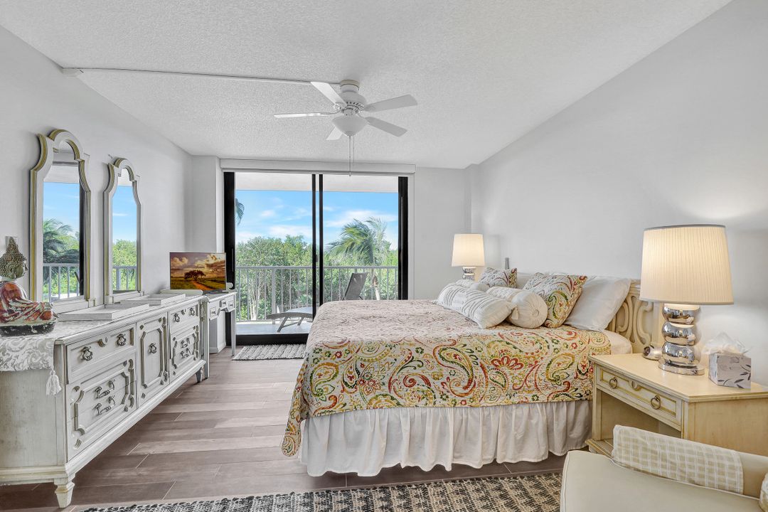 440 Seaview Ct #312, Marco Island, FL 34145