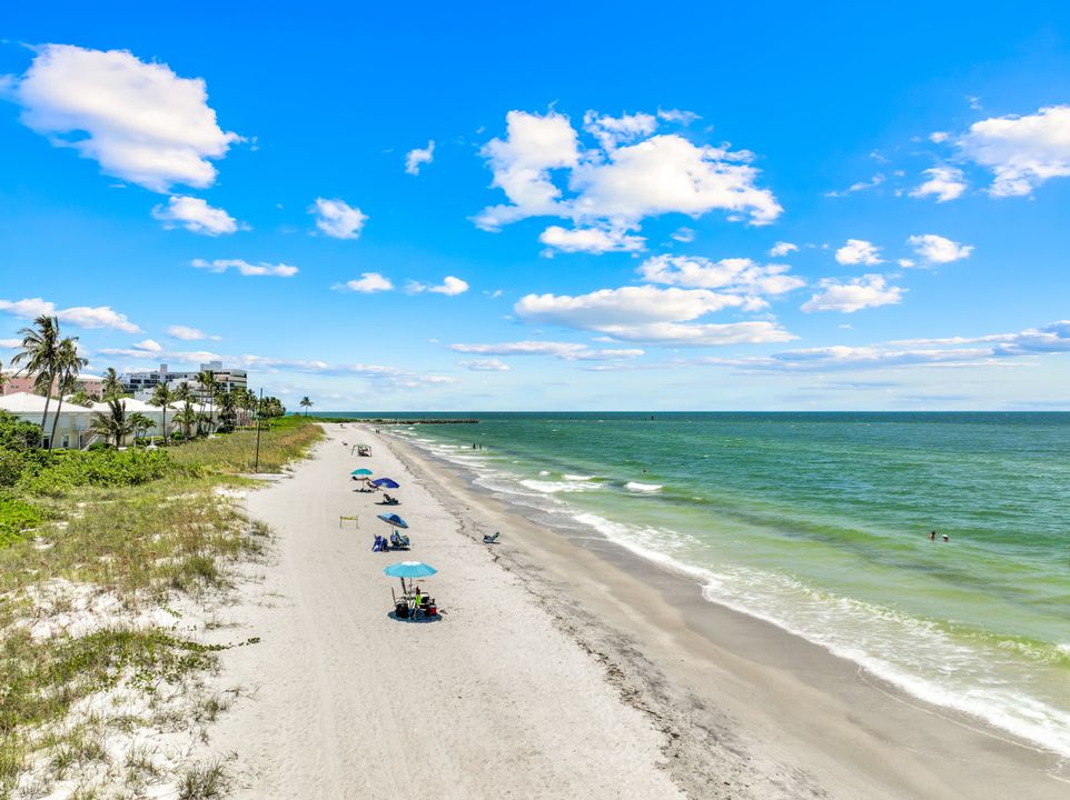 2701 Gulf Shore Blvd N, Villa #3, Naples, FL 34103