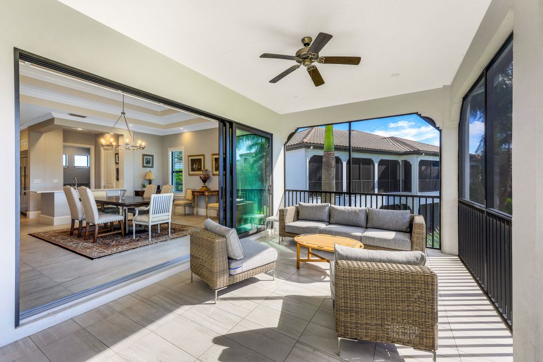 16380 Corsica Way #201, Naples, FL 34110