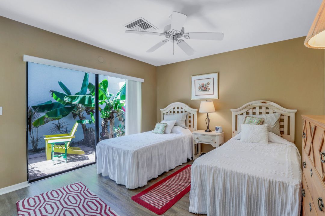 13244 Wedgefield Dr, Naples, FL 34110