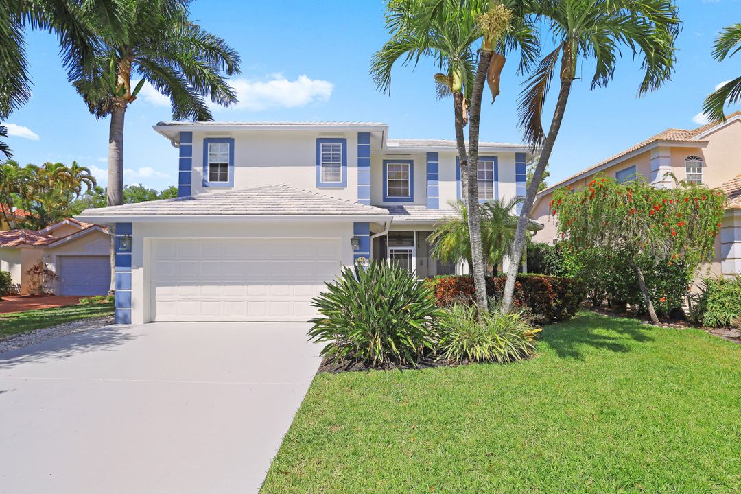 8831 Springwood Ct, Bonita Springs, FL 34135