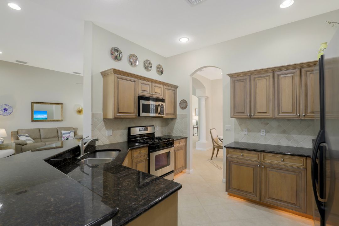 9114 Falling Leaf Dr, Bonita Springs, FL 34135