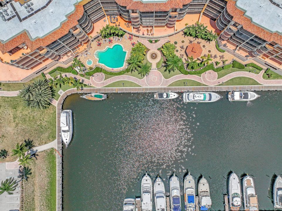 5706 Cape Harbour Dr #110, Cape Coral, FL 33914