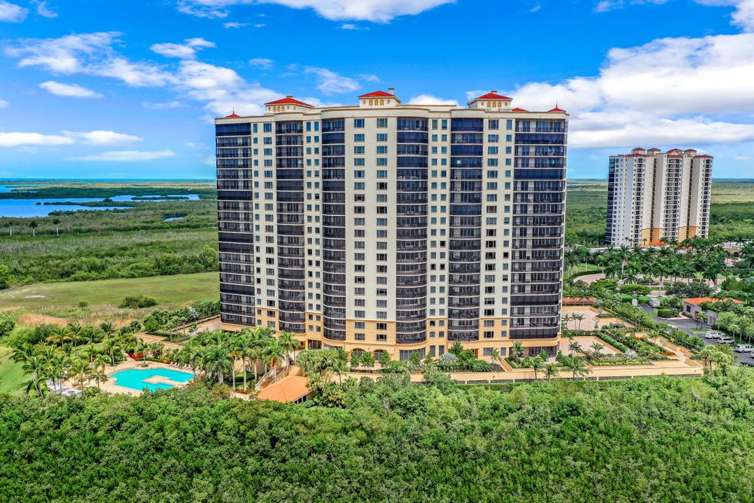 1050 Borghese Ln #804, Naples, FL 34114