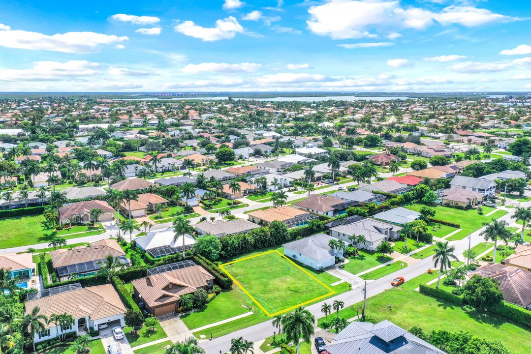 165 Clyburn St, Marco Island, FL 34145