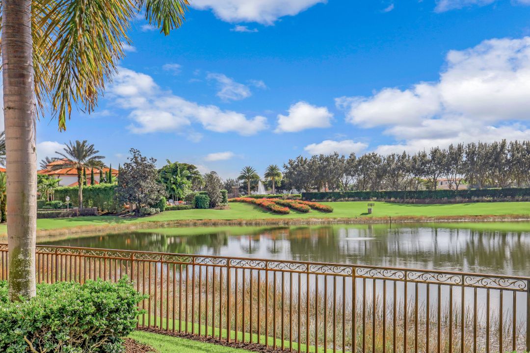 16671 Pistoia Way, Naples, FL 34110