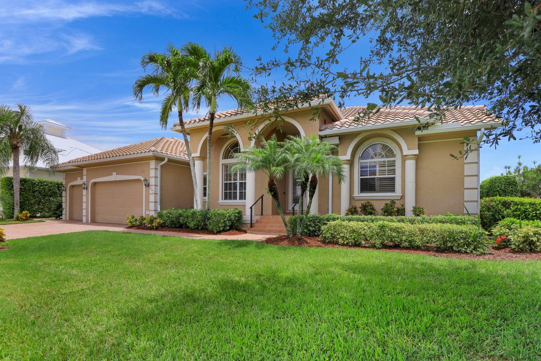 443 Nassau Ct, Marco Island, FL 34145