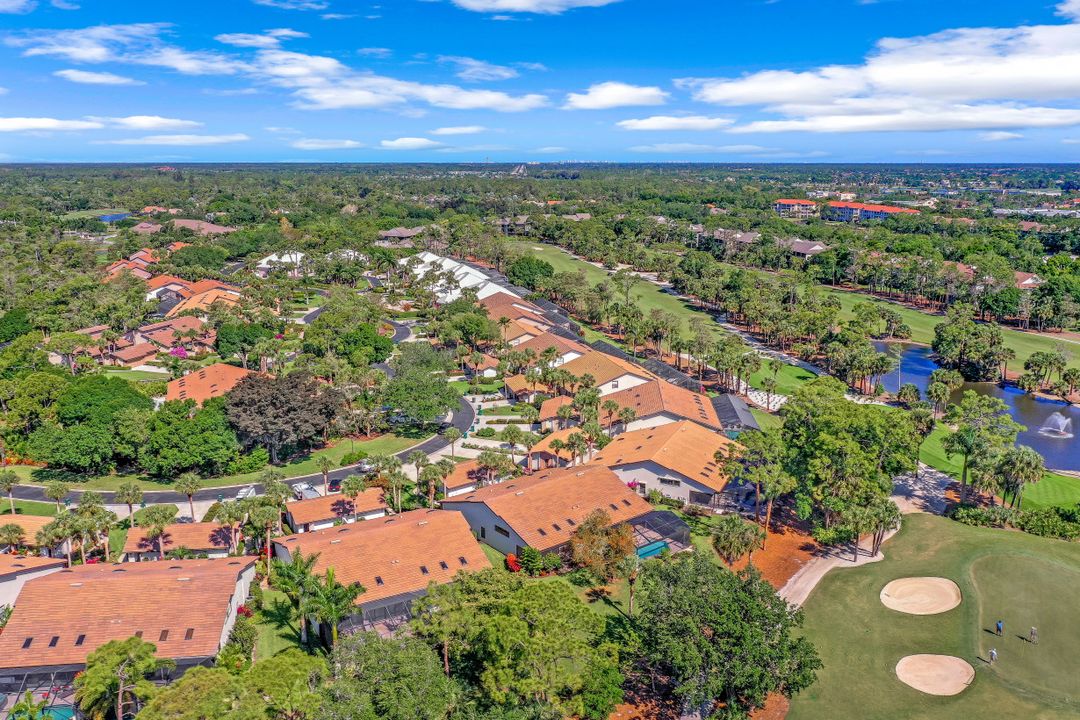 178 Cypress View Dr #C-34, Naples, FL 34113