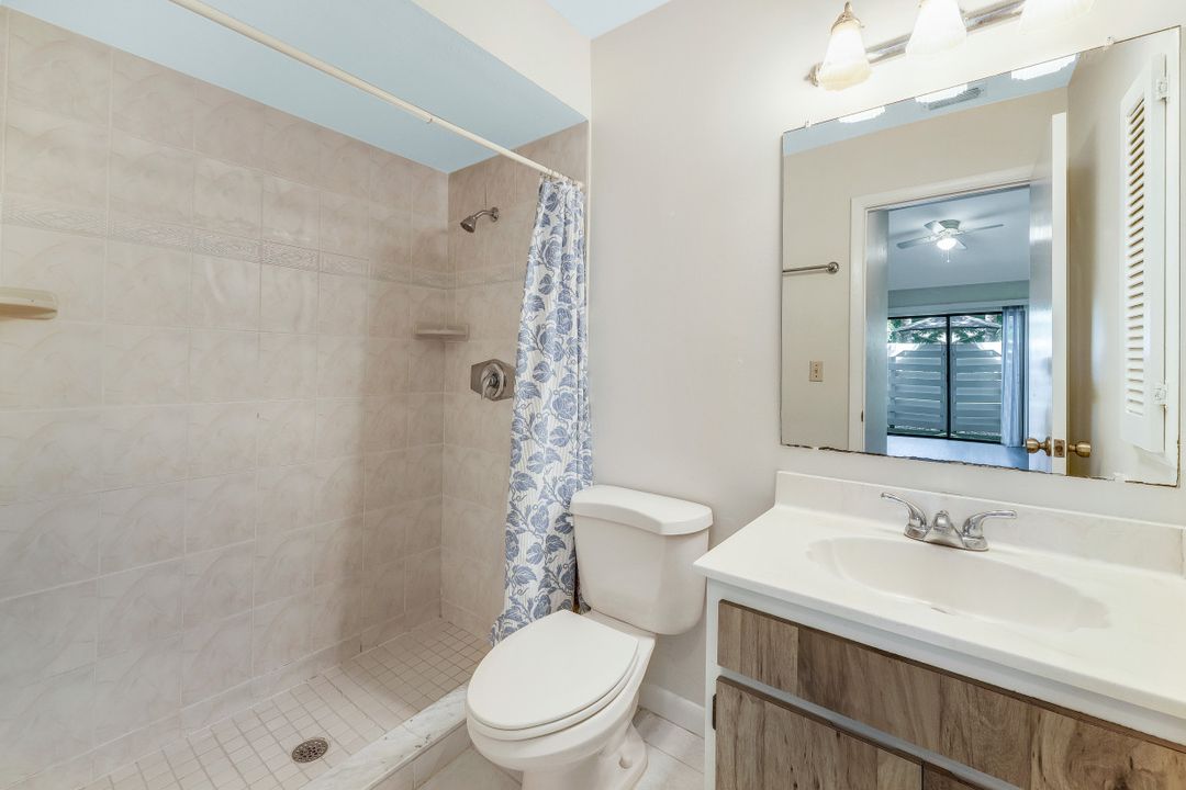 5026 SW Courtyards Way  #16, Cape Coral, FL 33914