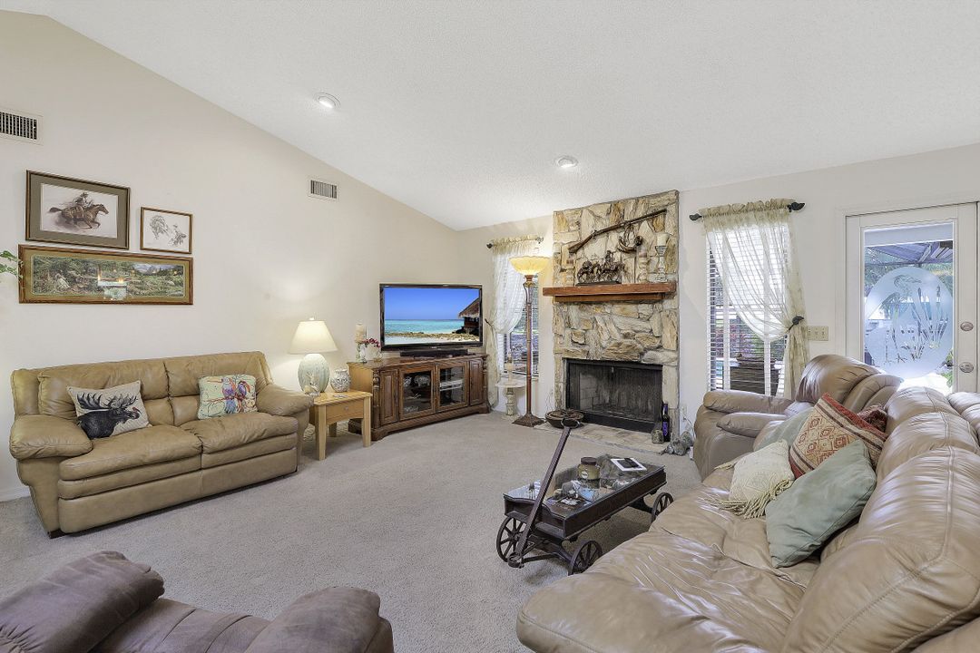 5223 SW 11th Pl, Cape Coral, FL 33914