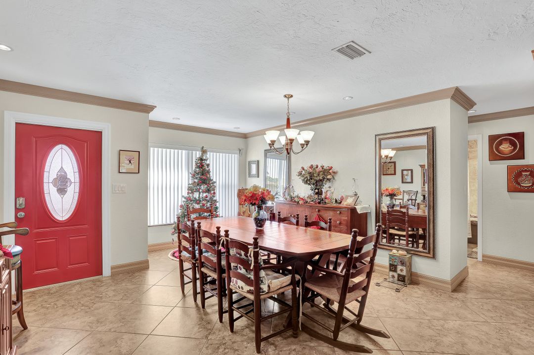 1803 SE 16th St, Cape Coral, FL 33990
