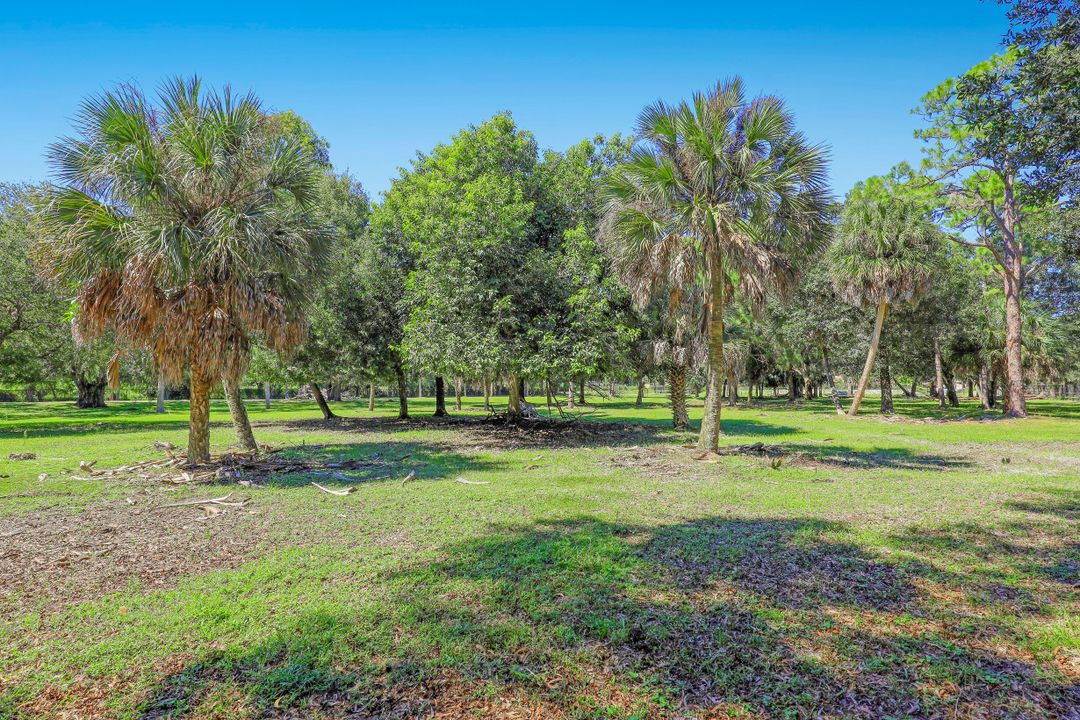 5371 Park Rd, Fort Myers, FL 33908