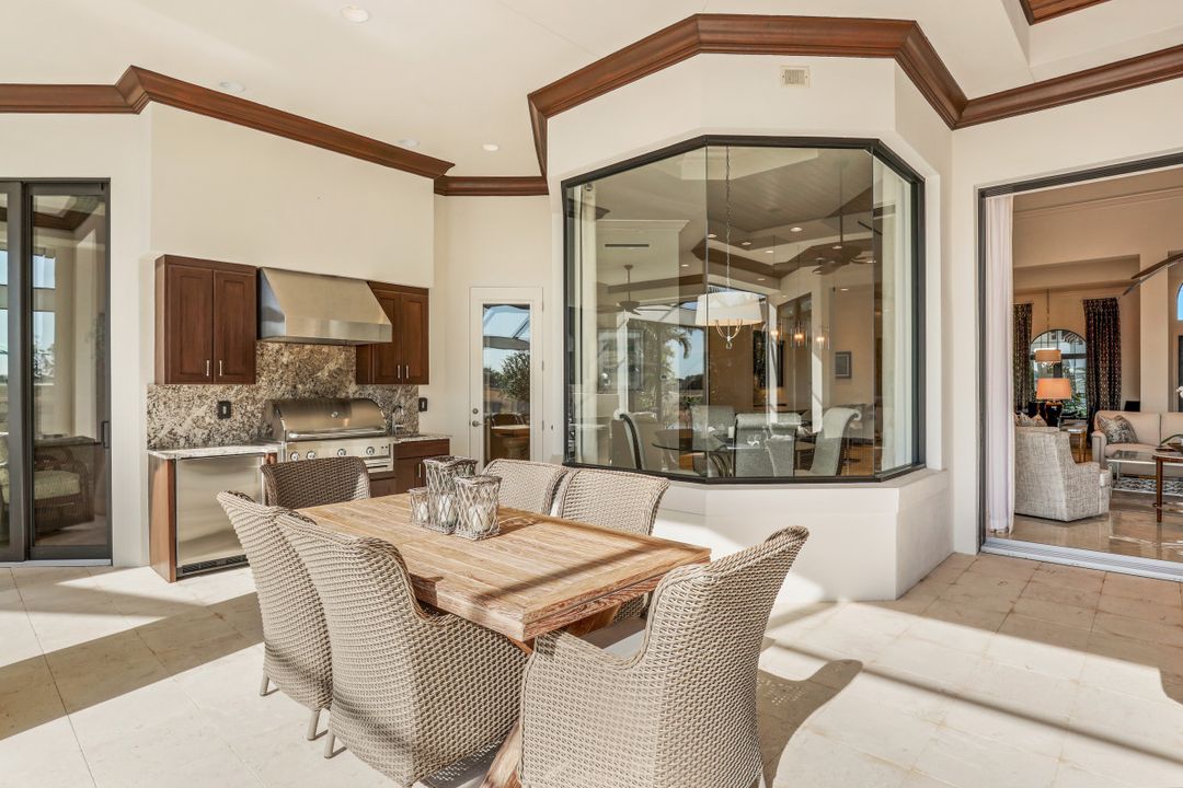 16462 Seneca Way, Naples, FL 34110