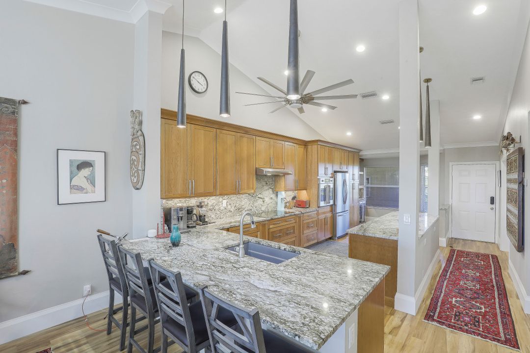 360 Horse Creek Dr #502, Naples, FL 34110