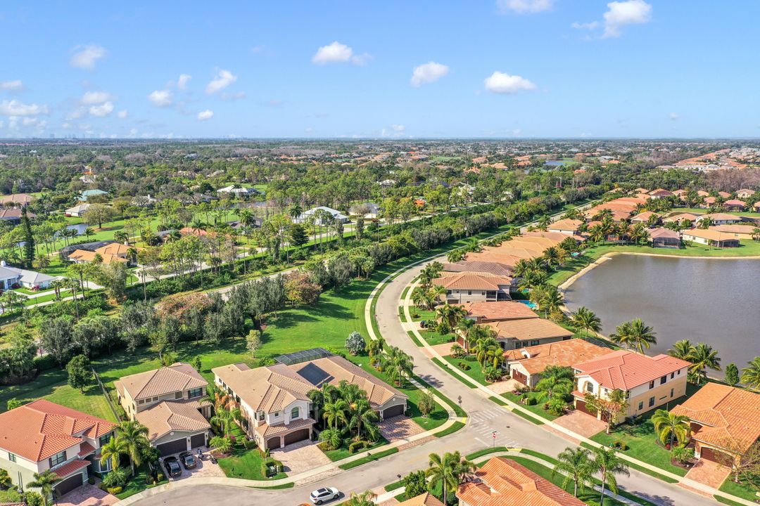 3731 Madeira Ct, Naples, FL 34119