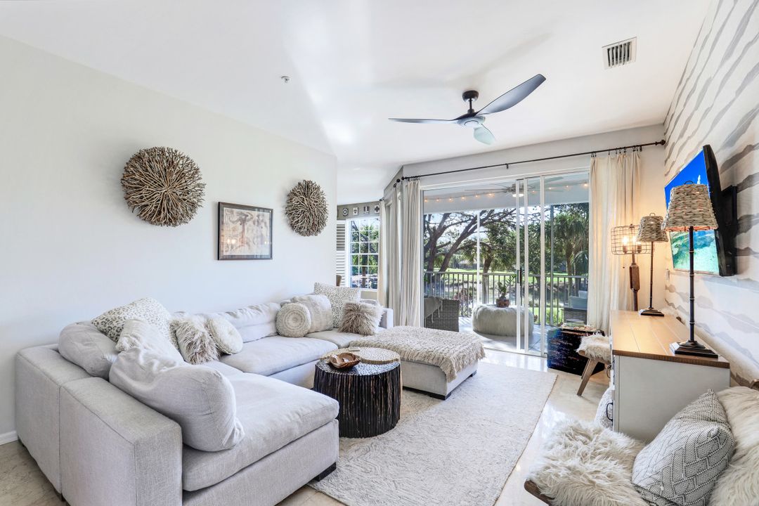 2180 Arielle Dr #804, Naples, FL 34109