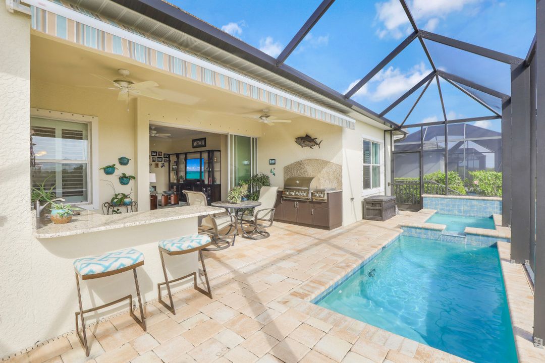 8542 Big Mangrove Dr, Fort Myers, FL 33908