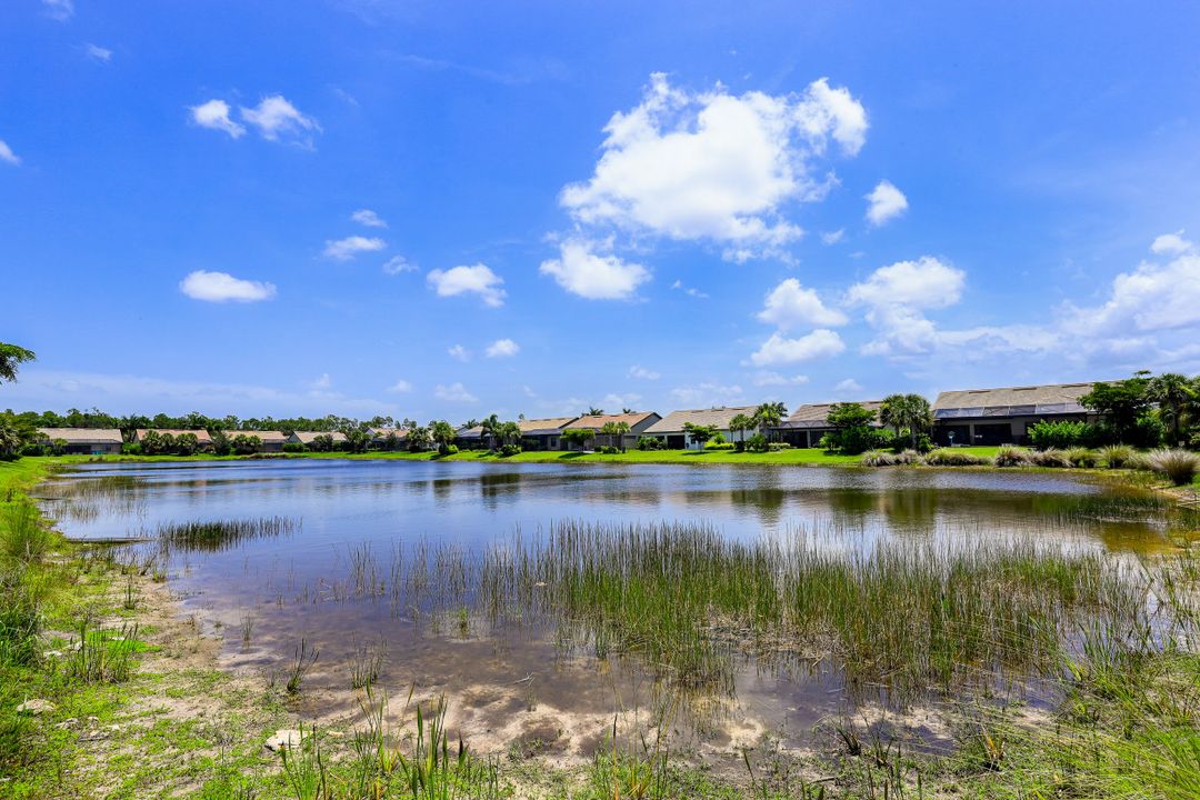 16284 Camden Lakes Cir, Naples, FL 34110