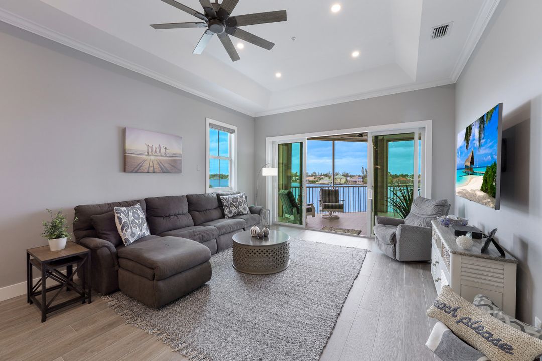 794 W Elkcam Cir #4002, Marco Island, FL 34145