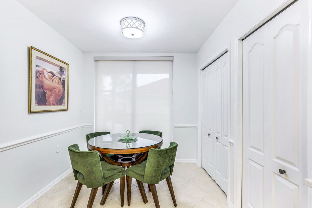 2870 Cypress Trace Cir #1713, Naples, FL 34102