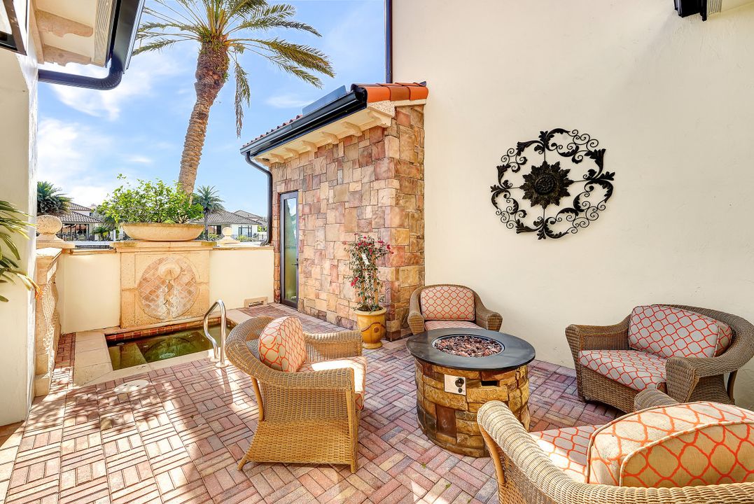 16653 Toscana Cir #701, Naples, FL 34110