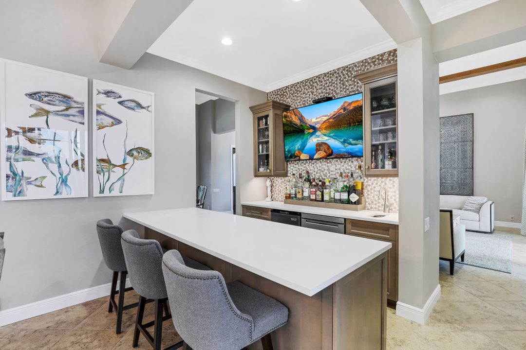 12911 Coco Plum Ln, Naples, FL 34119