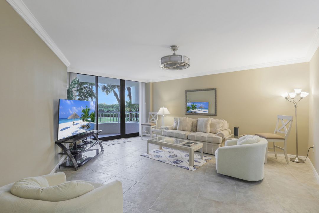 440 Seaview Ct #104, Marco Island, FL 34145