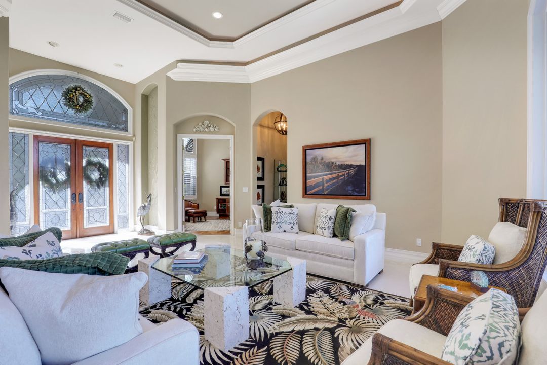 12570 Collier's Reserve Dr, Naples, FL 34110