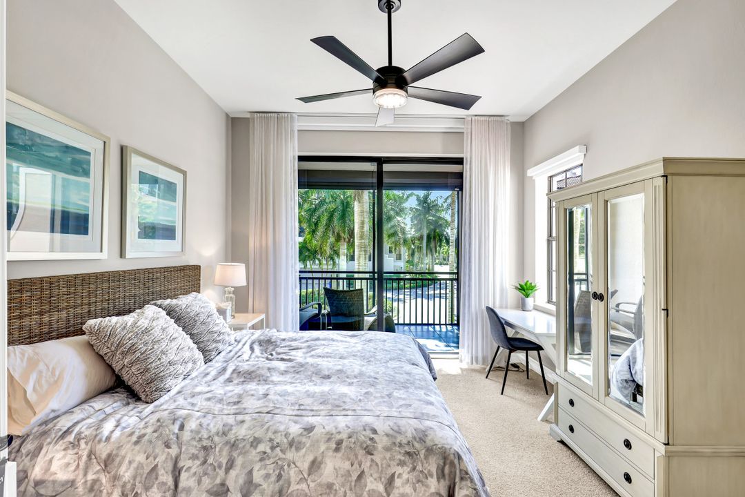 2538 Marquesa Royale Ln  #102, Naples, FL 34109