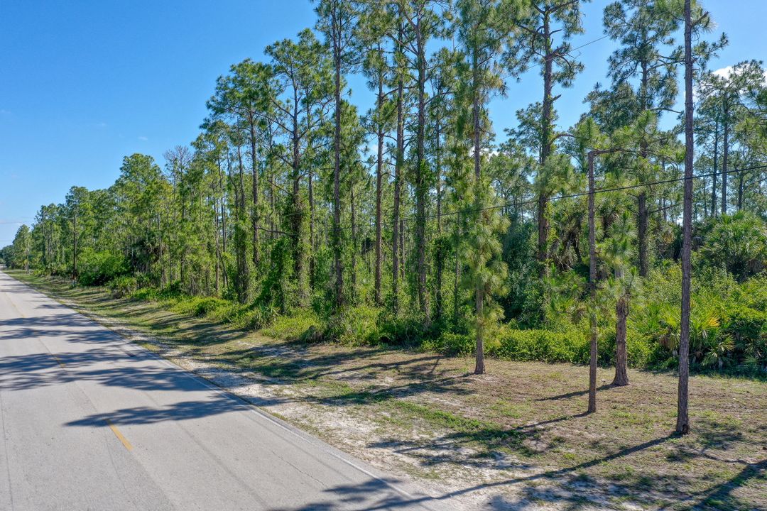 24th Ave NE, , FL 34120