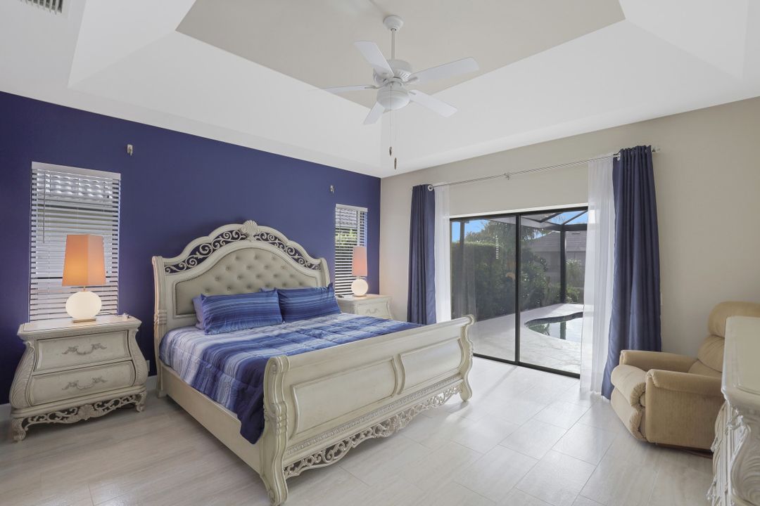 278 Sunflower Ct, Marco Island, FL 34145