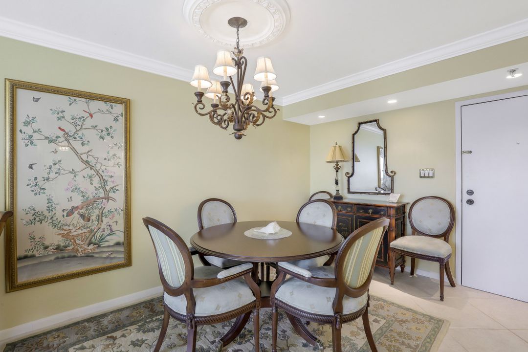 260 Seaview Ct #709, Marco Island, FL 34145