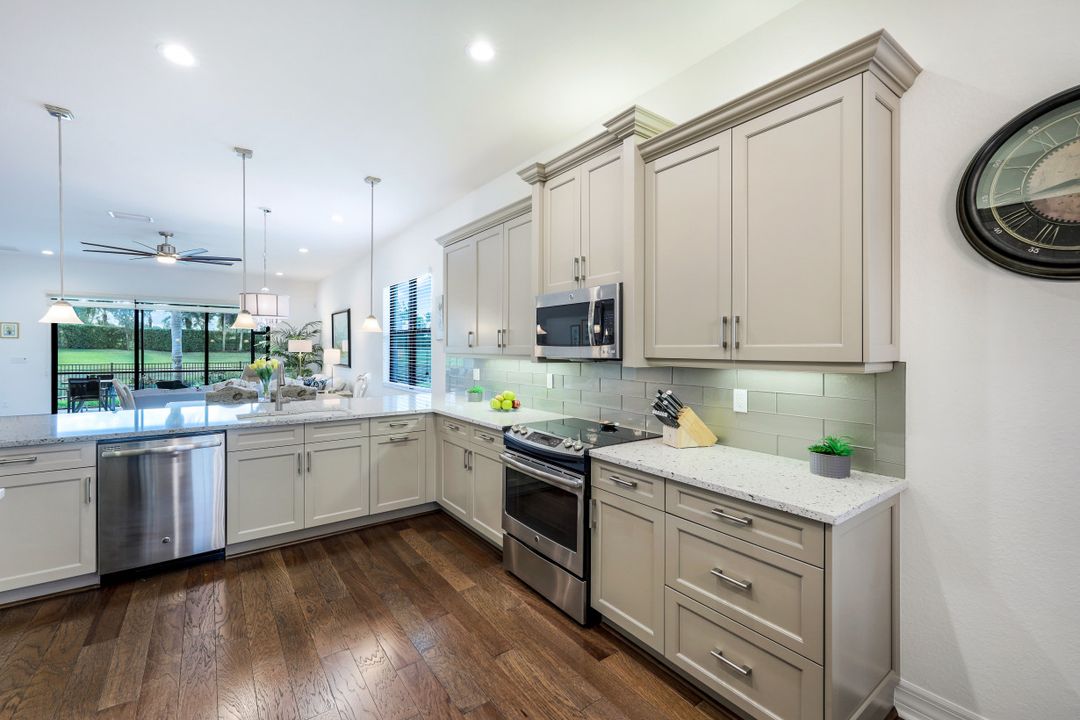 11558 Meadowrun Cir, Fort Myers, FL 33913