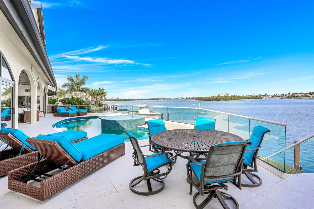 495 Thorpe Ct, Marco Island, FL 34145